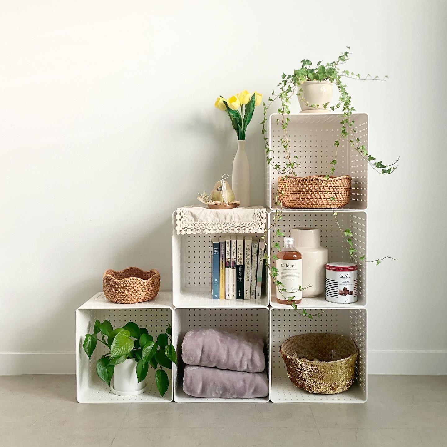 Pegboard Cable-Hiding Storage Cube user photo