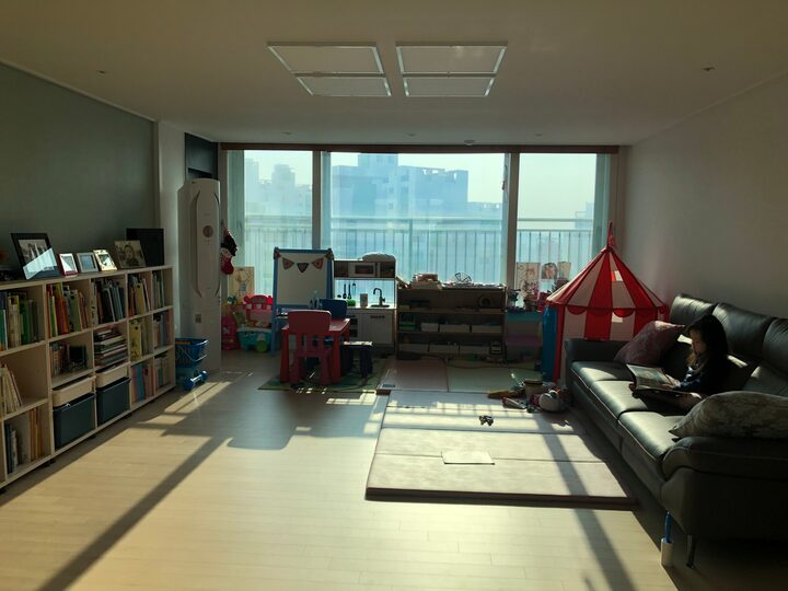 short form carousel card thumbnail