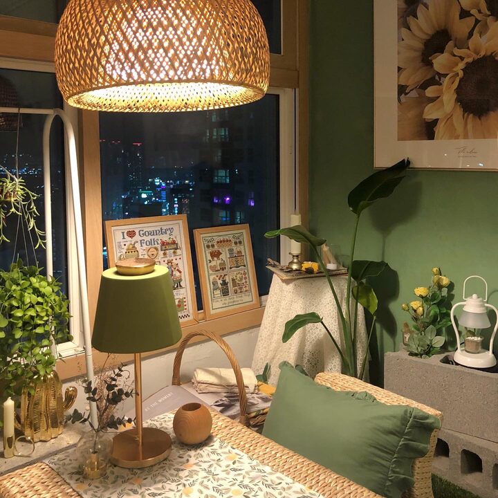 short form carousel card thumbnail