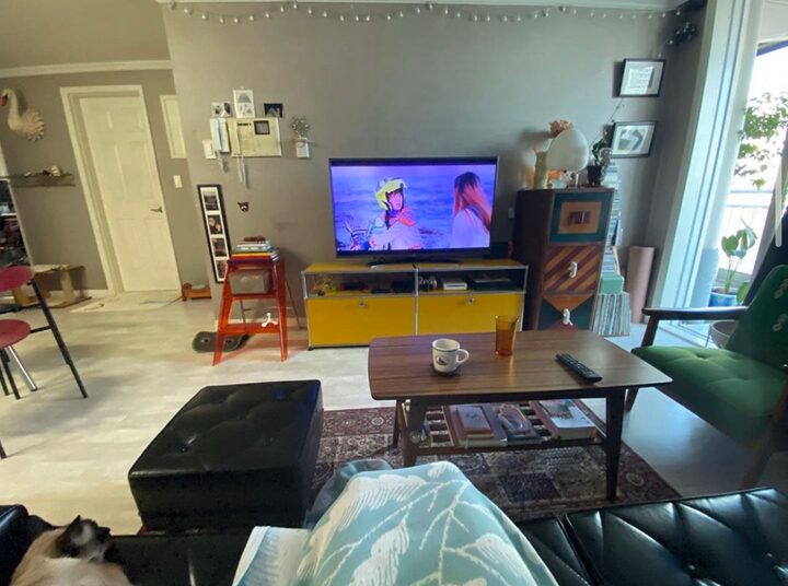 short form carousel card thumbnail