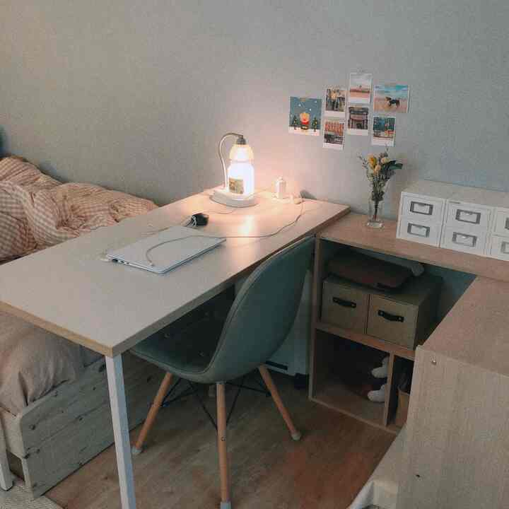 Natural color toned bedroom with desk featuring a warm and cozy home office atmosphere