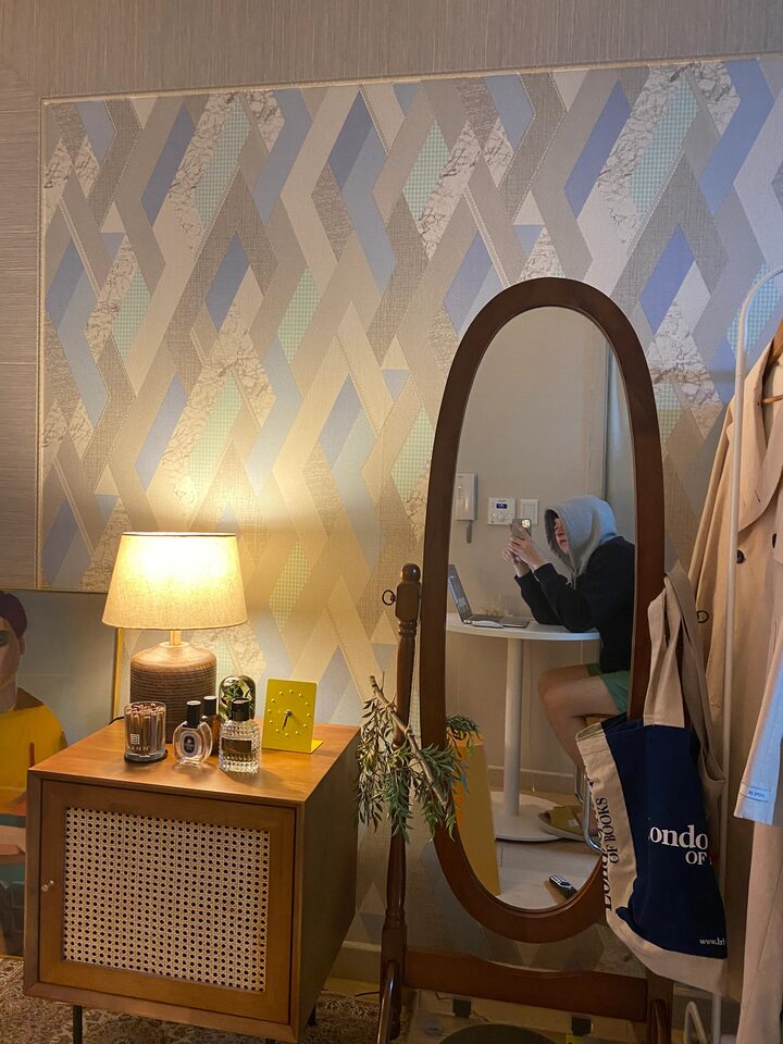 short form carousel card thumbnail