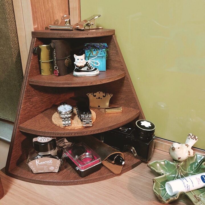 short form carousel card thumbnail