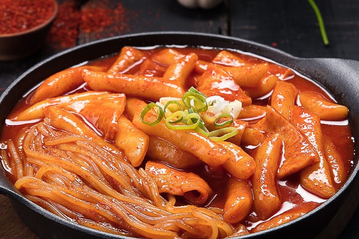 떡볶이·튀김·분식 > 옥이네 떡볶이 340g*4팩 외 튀김사리/쫄면/소스 | 오늘의집 쇼핑 옥이네 떡볶이 340g*4팩 외 튀김사리/쫄면/소스