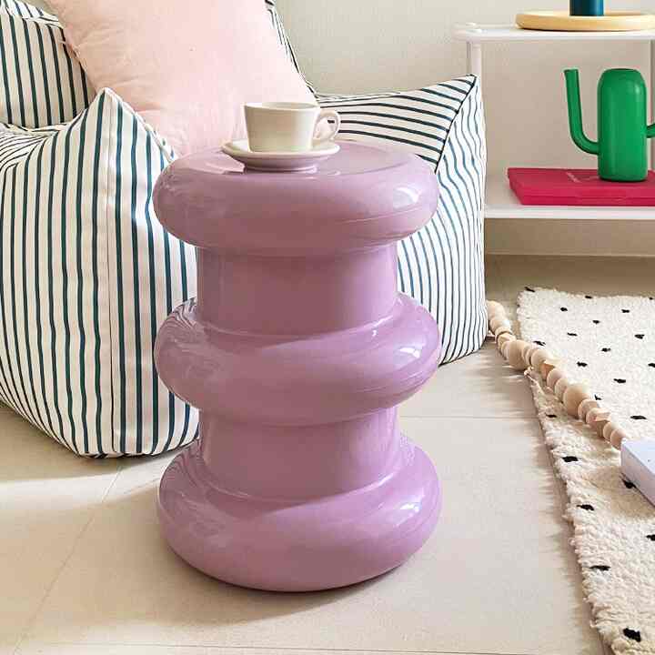 ミニマリズムピュアカラーデザイン系サイドテーブル