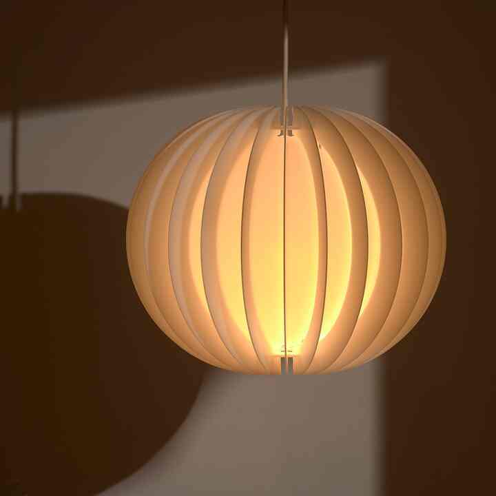 HAVSFJÄDER ハーヴスフィエデルペンダントランプシェード 42cm