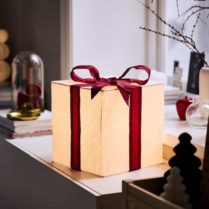 STRÅLA（ストローラ）テーブルランプ、ボックス/レッド