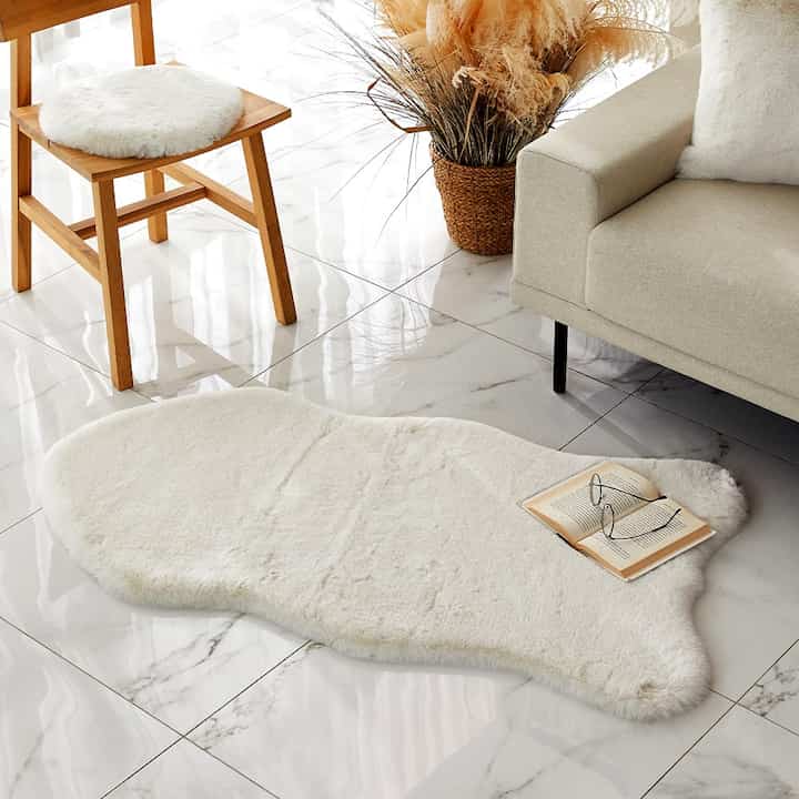 Raffineret フェイクファーパッド アイボリー 60x120