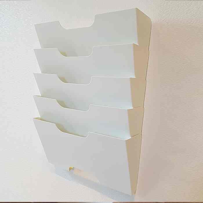 KVISSLE クヴィッスレ ウォール 新聞ラック