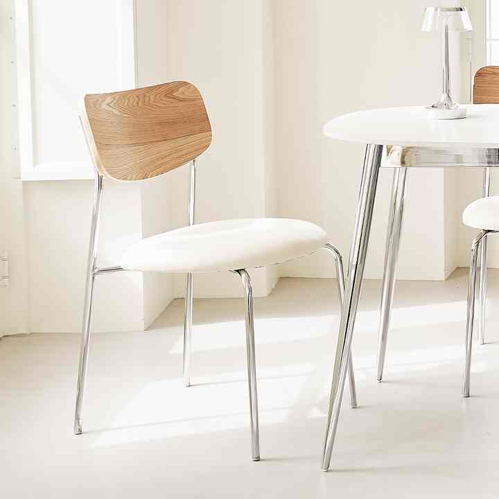 RUND スチールチェア アイボリー