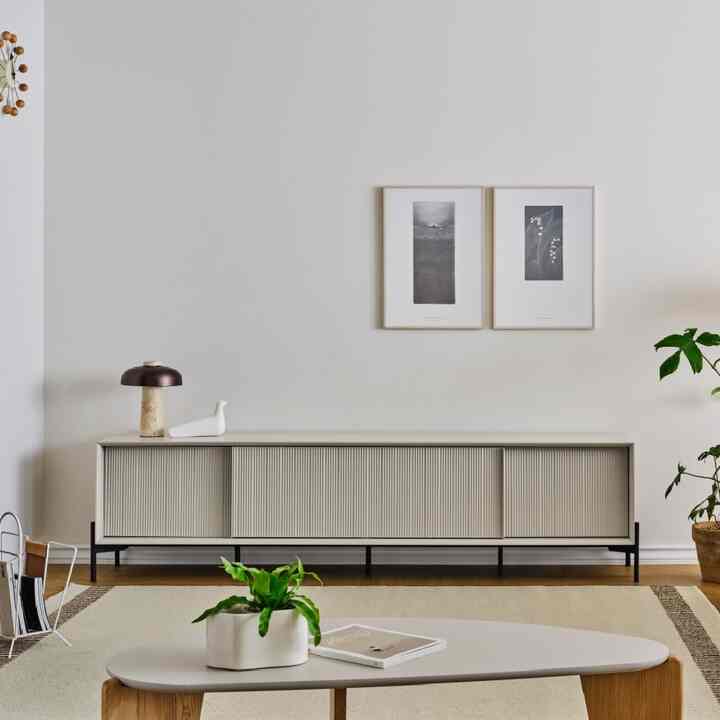 Pleats サイドボード Oatmeal 210cm