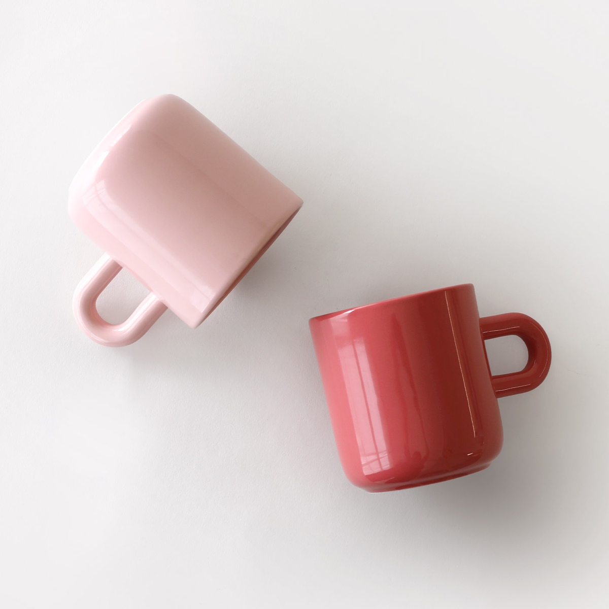 1+1 오데뜨 버블 베리 머그컵 350ml (2color) 가격 비교 오데뜨키친 1+1 오데뜨 버블 베리 머그컵 350ml (2color)