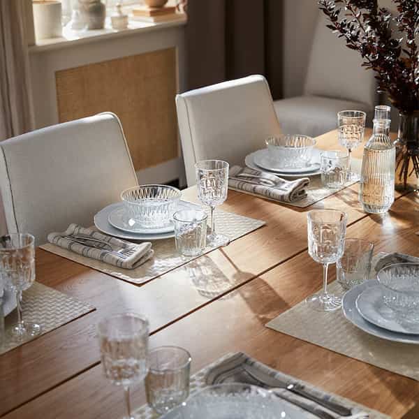 MOCKELBY テーブル