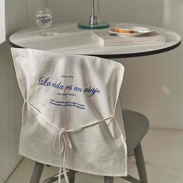 フレンチ ムード レタリング 刺繍 椅子カバー