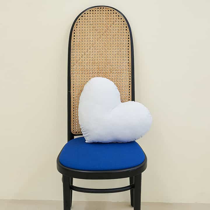 シグネチャー ハート クッション［2サイズ］