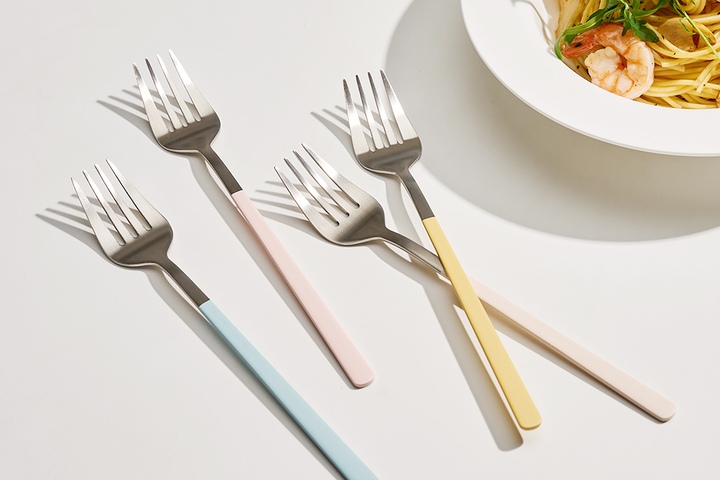 스푼·포크·나이프 > 2+2 시에르 딜라잇 디너포크 8color (총4P) | 오늘의집 쇼핑 2+2 시에르 딜라잇 디너포크 8color (총4P)