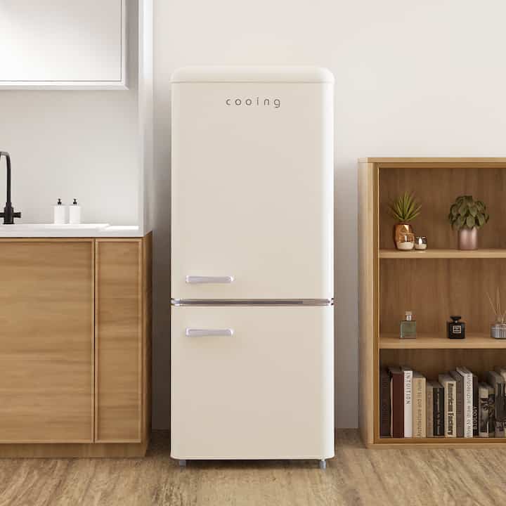 レトロ 小型冷蔵庫 REF-C182 クリーム