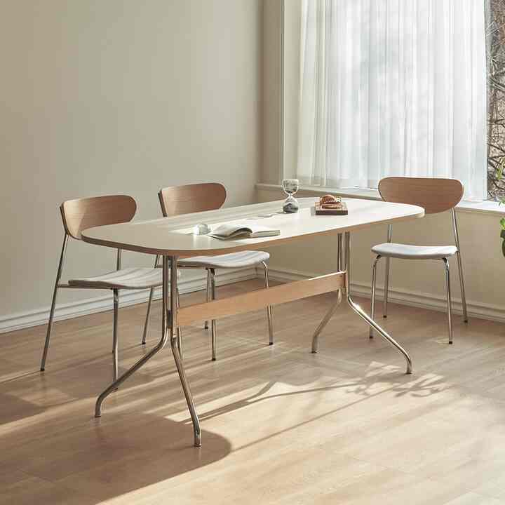 Tin プレミアムウッド HPL 楕円形 ダイニングテーブル