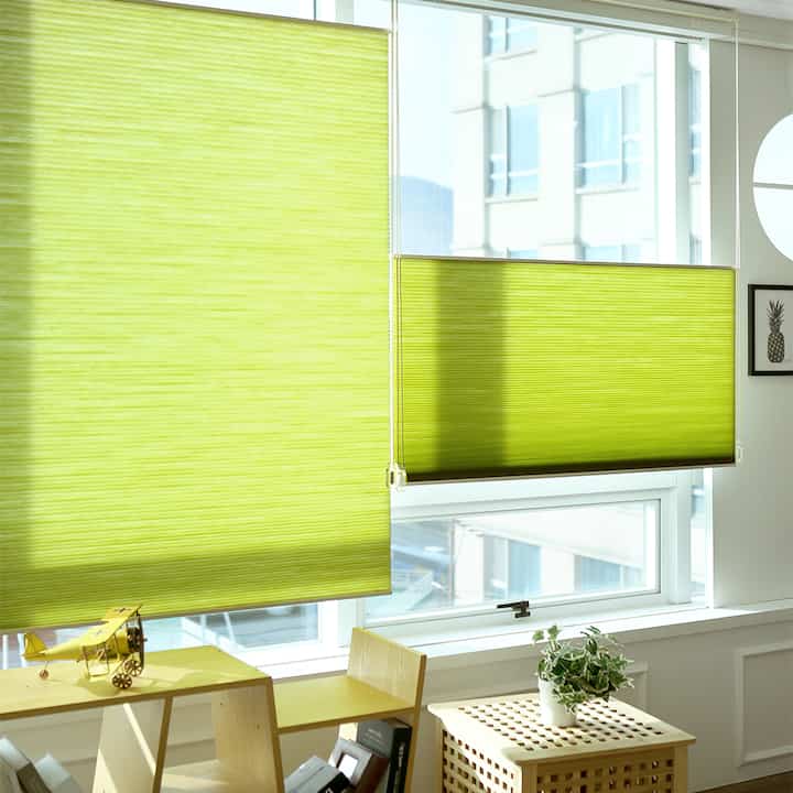 穴あけ不要 ハニカムブラインド シェード［8色］