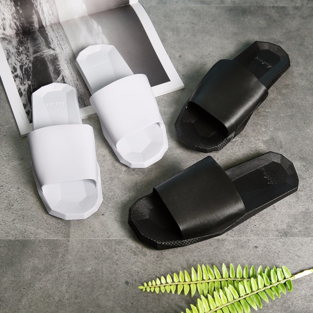 홈앤하우스 1+1 컴포트 욕실화 2colors - 최저가 6,900원