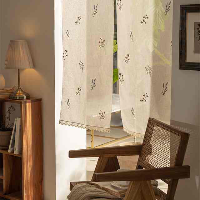 ナチュラルフラワーガーデンカーテン