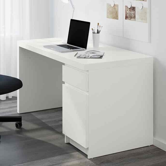 MALM マルム デスク