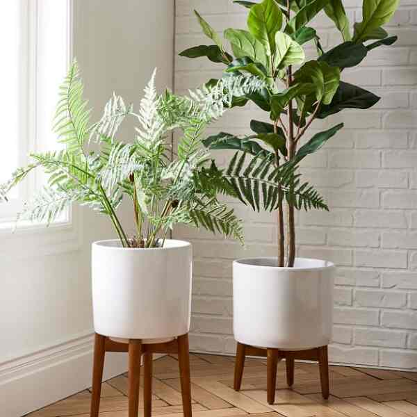 Mid-Century Turned Wood Leg Planters