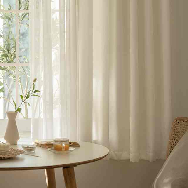 ホワイト プリーツシフォン＆ホワイト遮光カーテンセット