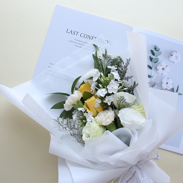 당신은 소중한 사람이예요 생화꽃다발(유리화병 포함) 가격 추이 모리앤 당신은 소중한 사람이예요 생화꽃다발(유리화병 포함) - 최저가 39,700원