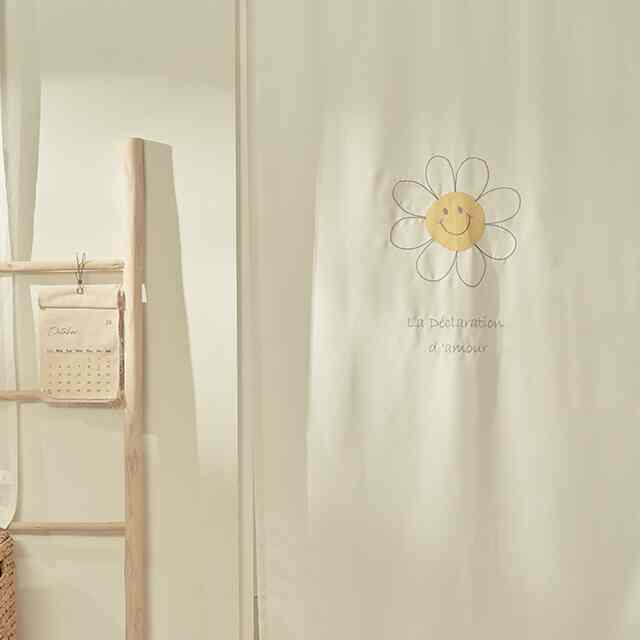 スマイルフラワーカーテン