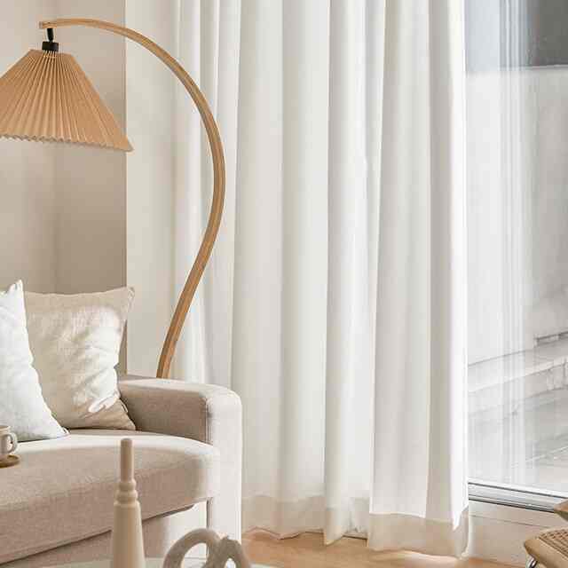 リネンスタイルホワイト遮光カーテンx2枚