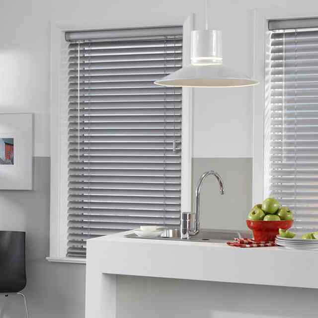 PANTONE アルミニウムブラインド［20色］