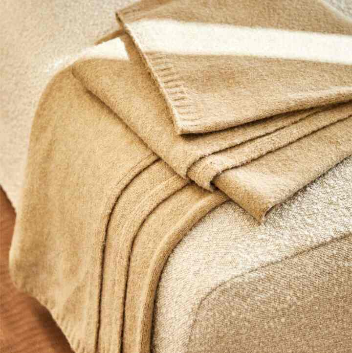 ソフト タッチ ブランケット［3色］