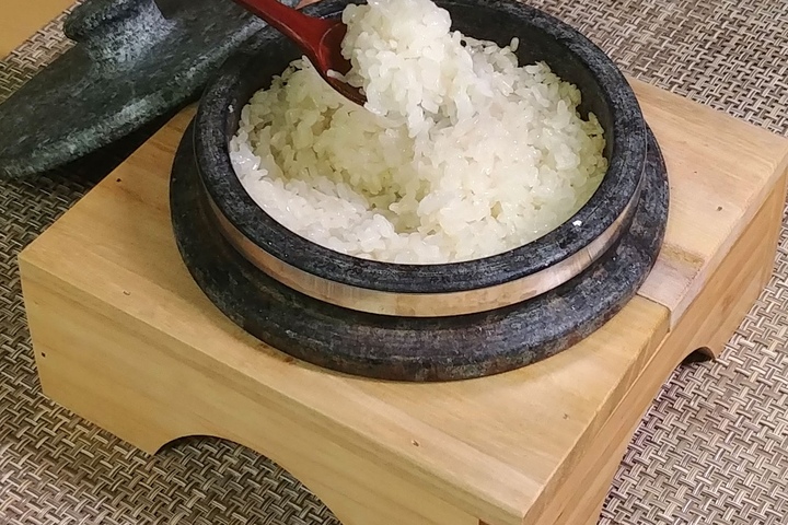 압력솥·찜솥 > 장수 곱돌 자연석 100% 돌솥 뚝배기+사각나무받침 | 오늘의집 쇼핑