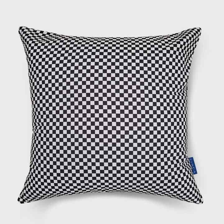 Mid-Century Black Checkerboard クッションカバー50x50