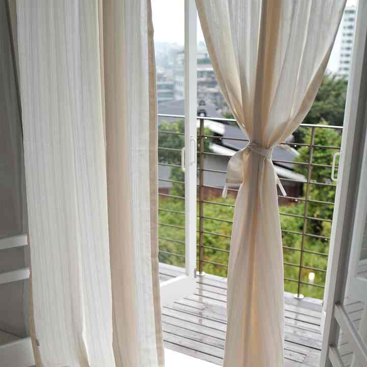 フォー・シーズンズ アイボリー コットン カーテン［2色・2サイズ］