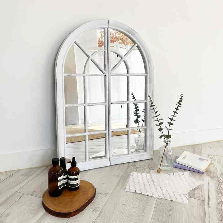 アンティーク風 アーチ型 壁掛けミラー［2色］