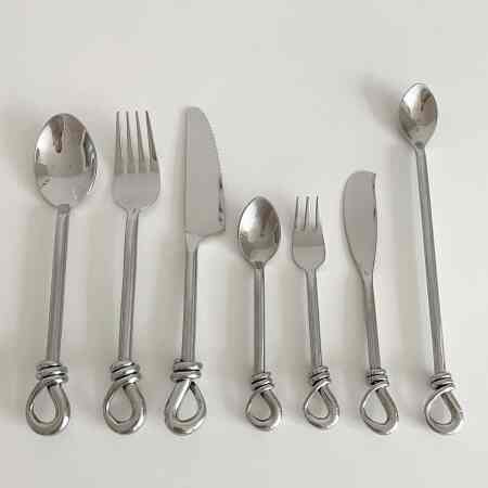 フォーク／スプーン／デザート用マドラー／バターナイフ ねじりデザイン