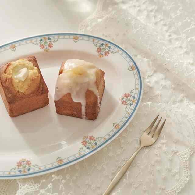 ブルーラインフラワーオーバルプレート