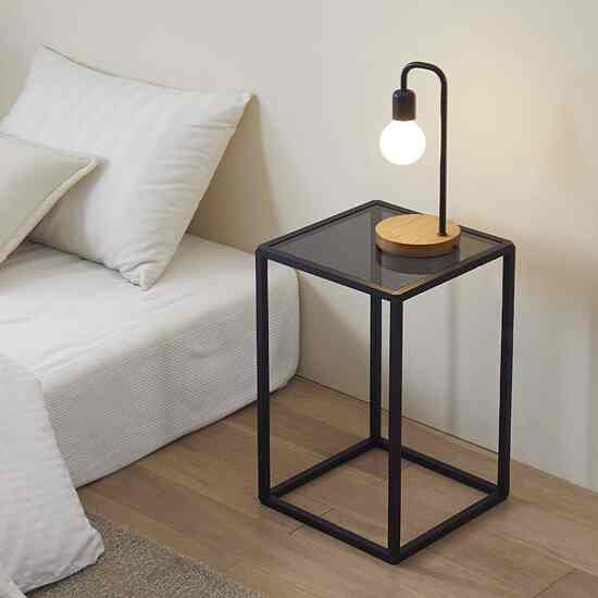 モダンなデザインのサイドテーブル［6種］