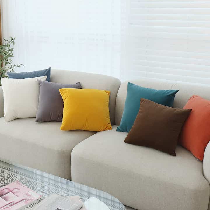 ベルベットクッションカバー［2色・2サイズ］