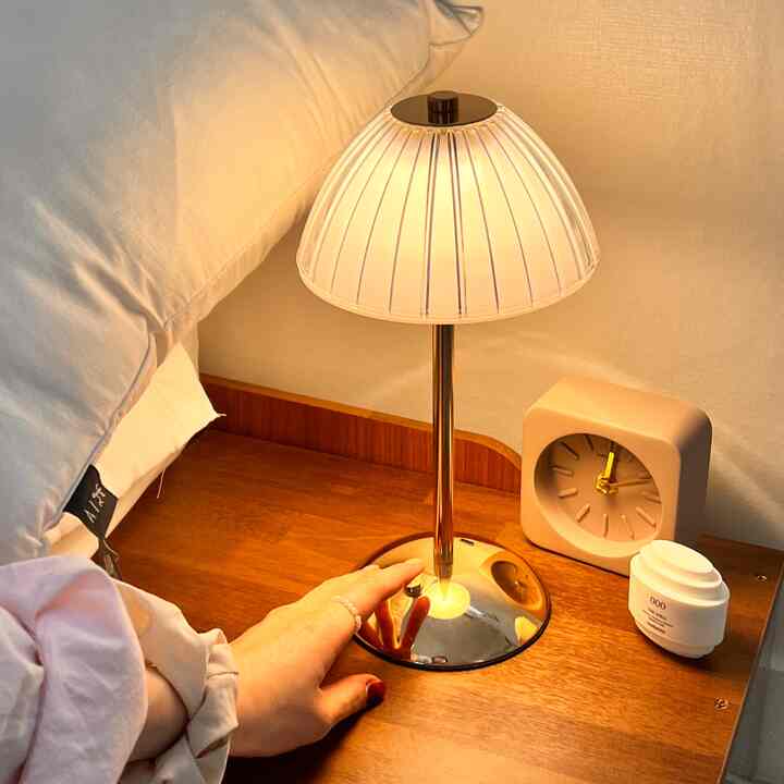 マドレーヌ テーブルランプ