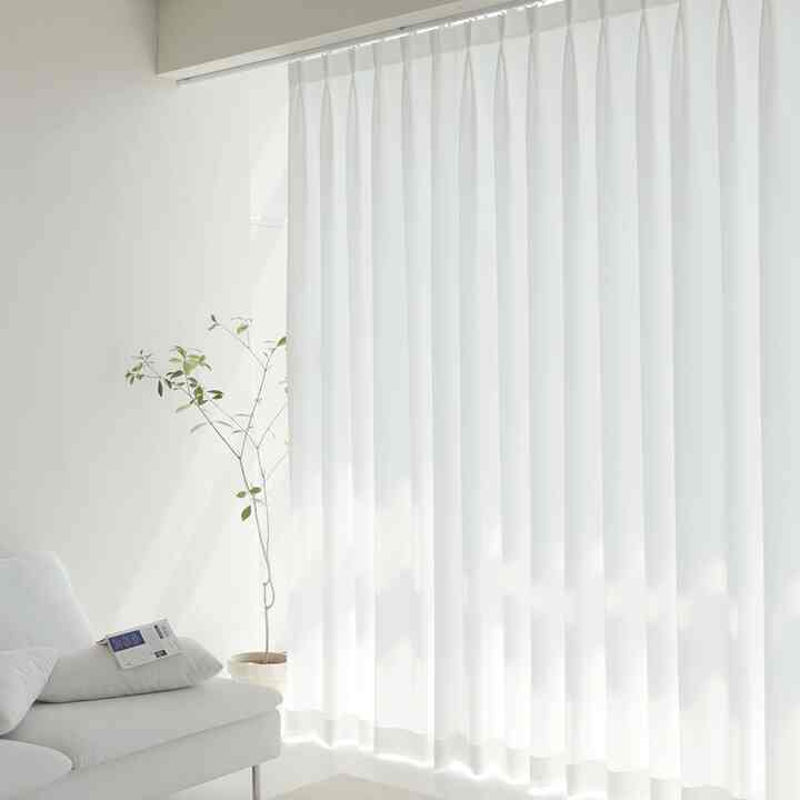 ホワイト 遮光カーテン