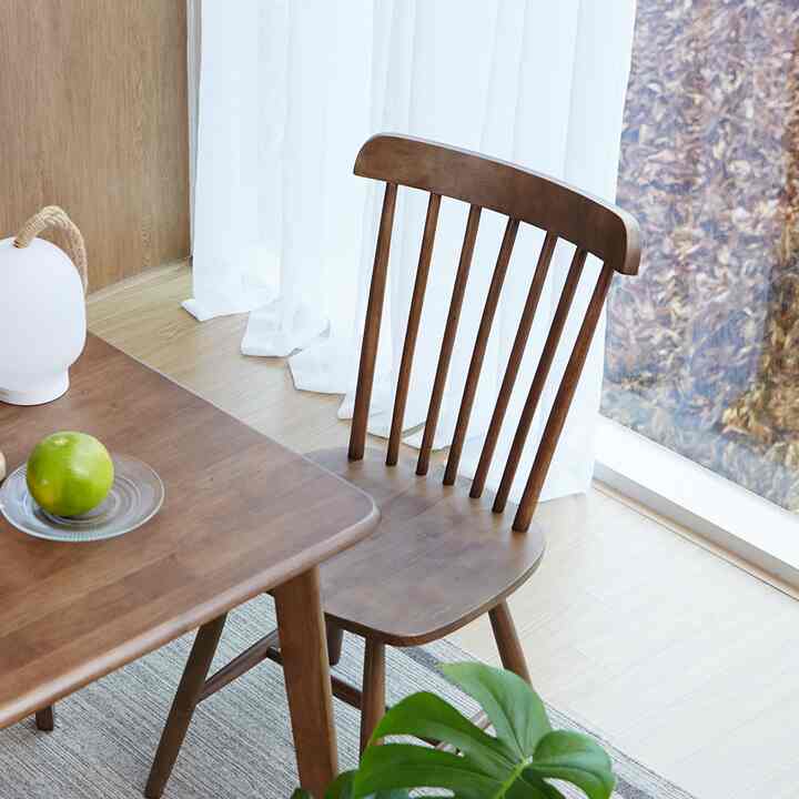 Livinia Toto Malaysian Oak Dining Chair Set
