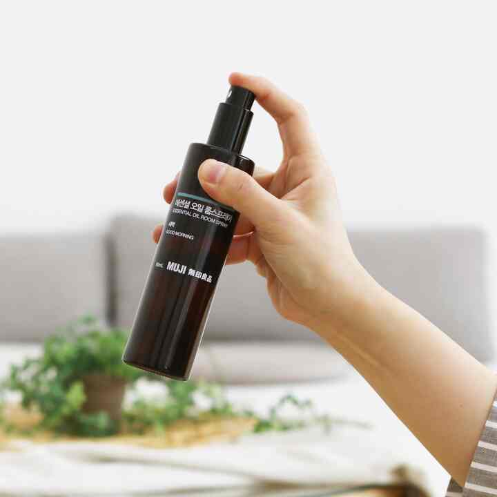 エッセンシャルオイル ルームスプレー