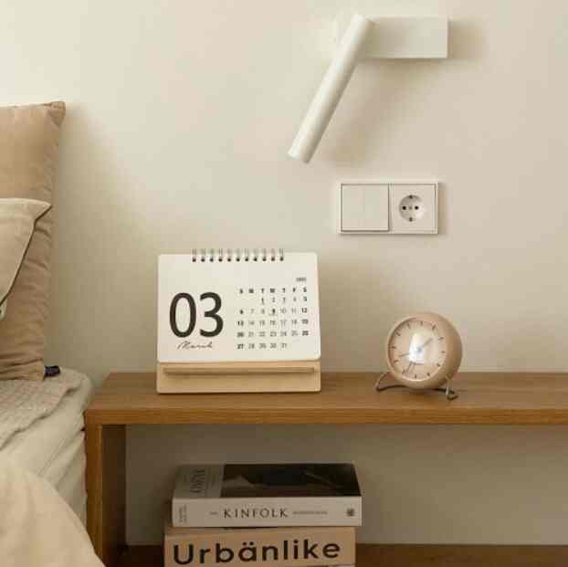 2024年 卓上カレンダー