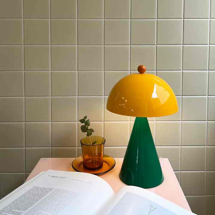 New Color Drop テーブルランプ［2色］