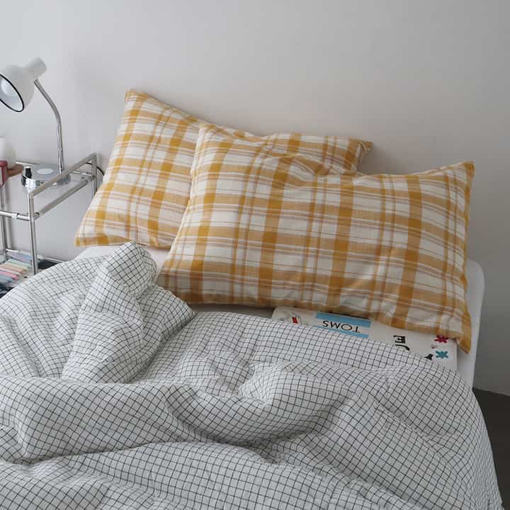 Aurora イエロー 枕カバー 50x70cm