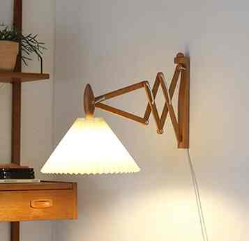 プリーツウォールライト