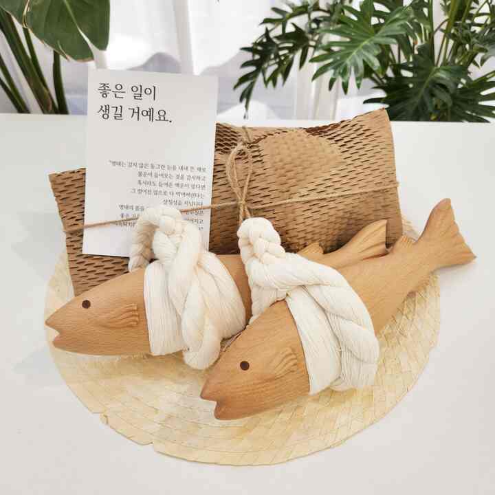 開運 魔除け 干しスケトウダラ オブジェ［3色・3サイズ］